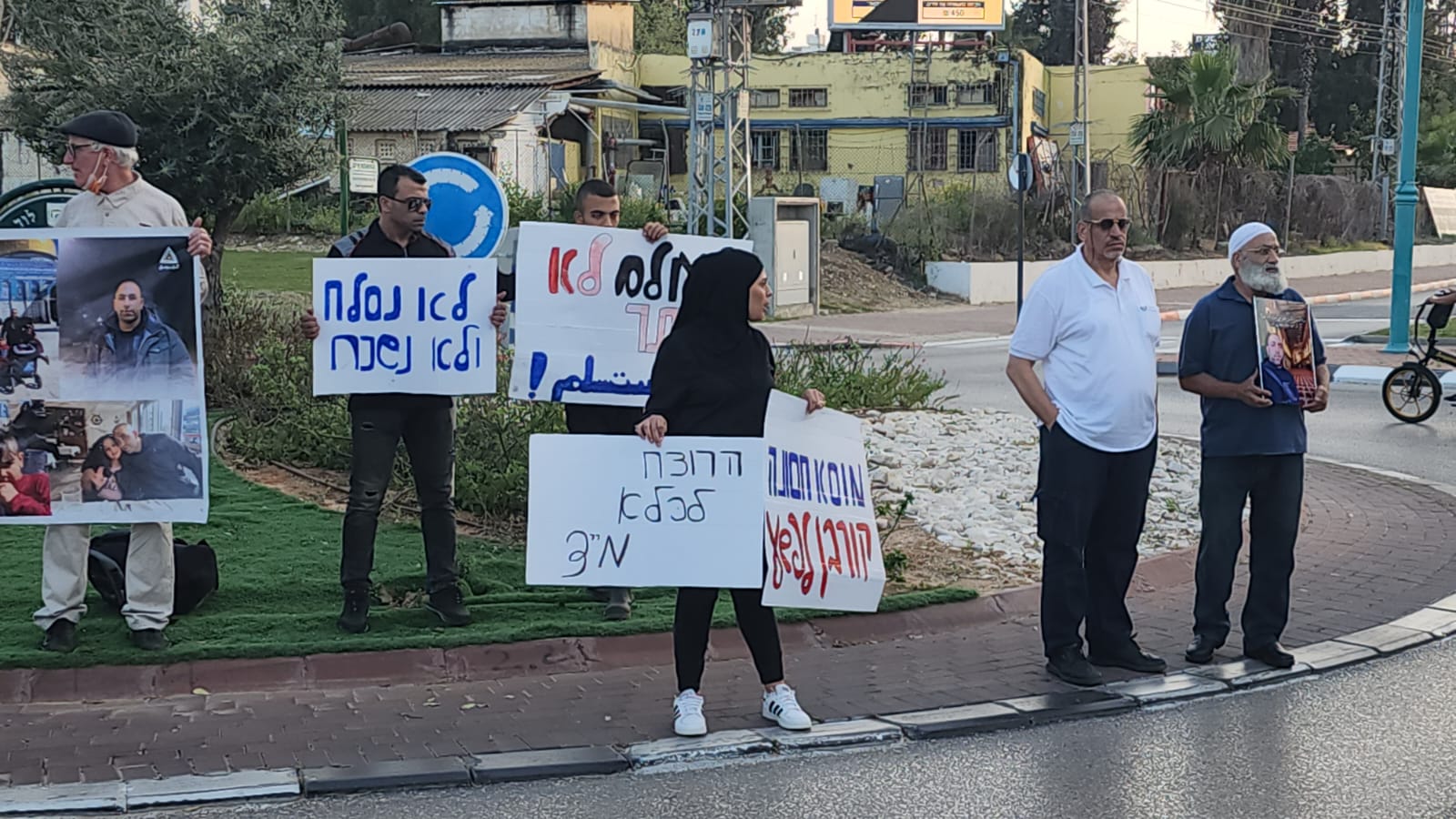 WhatsApp Image 2022-04-10 at 6.44.48 PM.jpeg